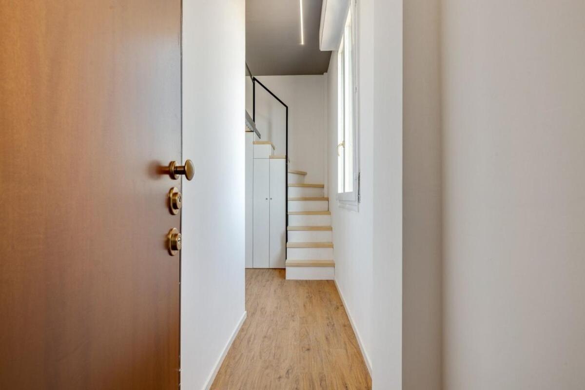 Homeby, Cozy Penthouse Apartment Milano Ngoại thất bức ảnh